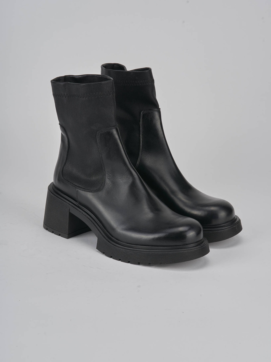 High heel ankle boots heel 6 cm black leather