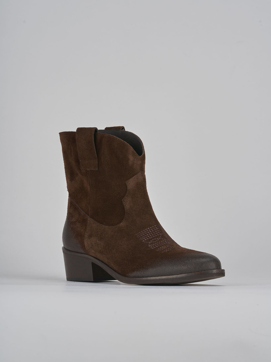 Low heel ankle boots heel 3 cm dark brown suede