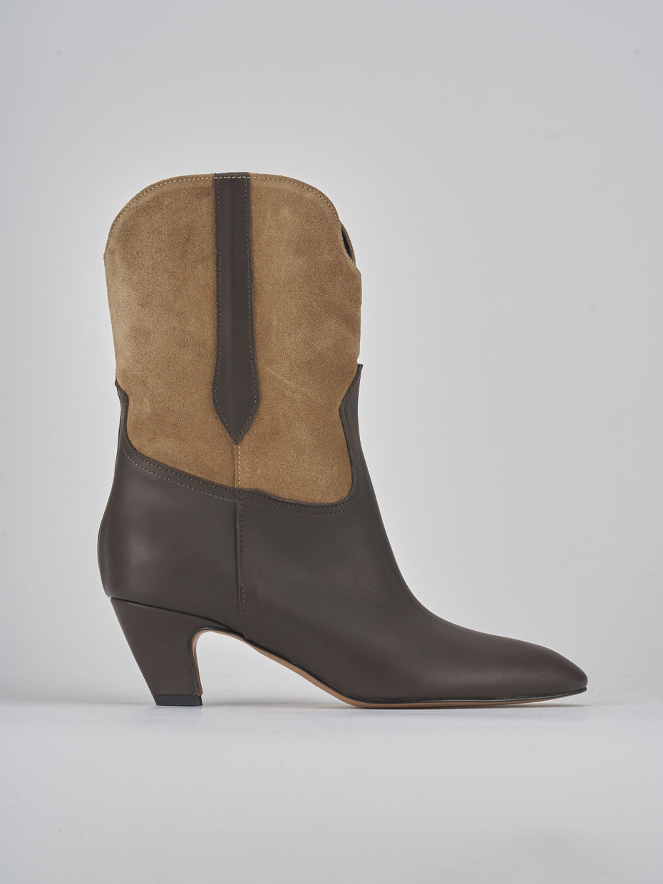 High heel ankle boots heel 5 cm dark brown leather