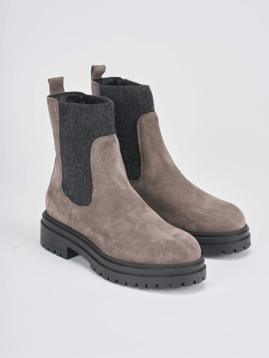 Low heel ankle boots heel 3 cm grey suede