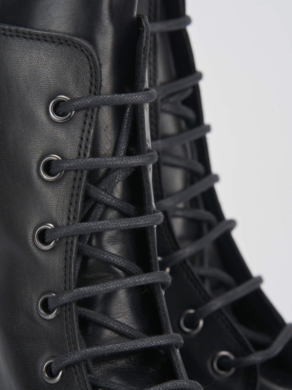 Combat boots heel 3 cm black leather