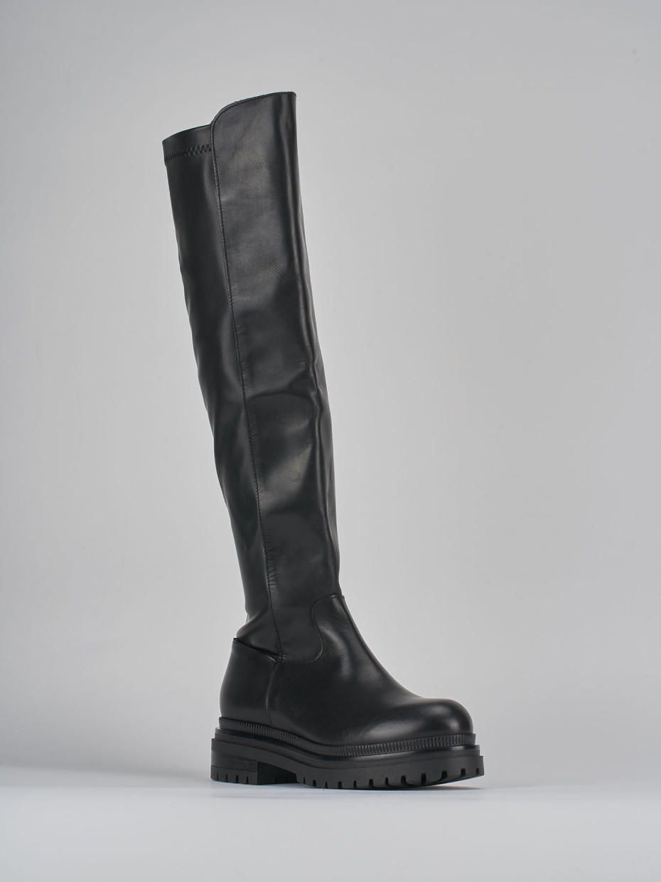 Low heel boots heel 3 cm black leather