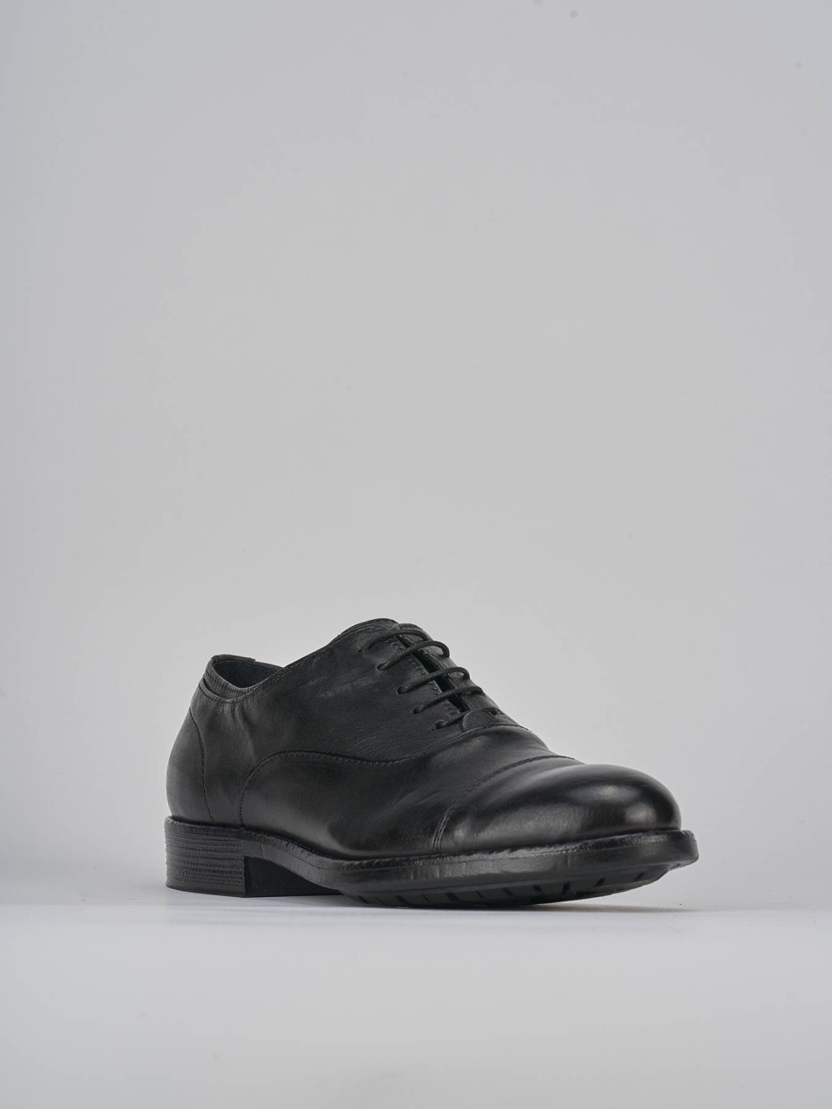 Lace-up shoes black leather