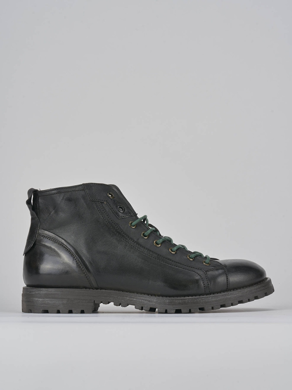 Combat boots green leather