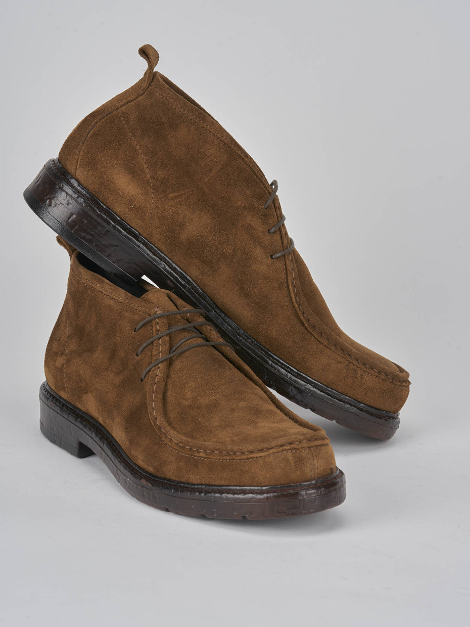 Combat boots brown suede