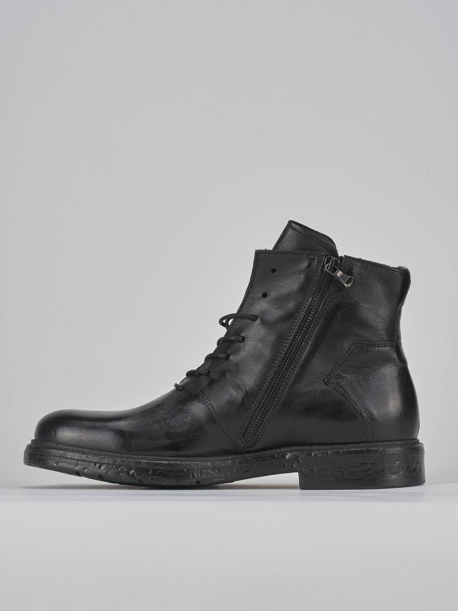 Combat boots black leather