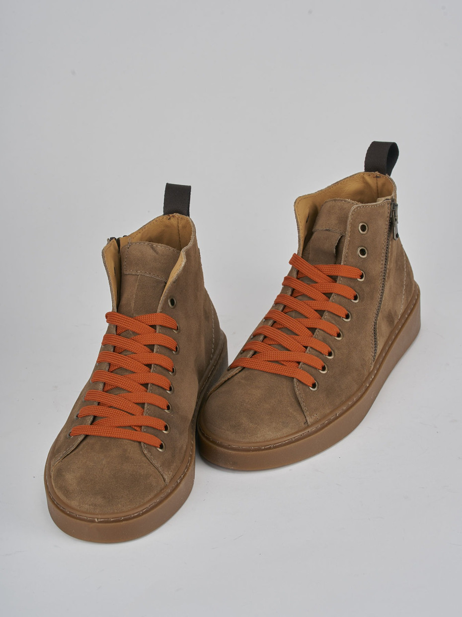 Sneakers camoscio marrone