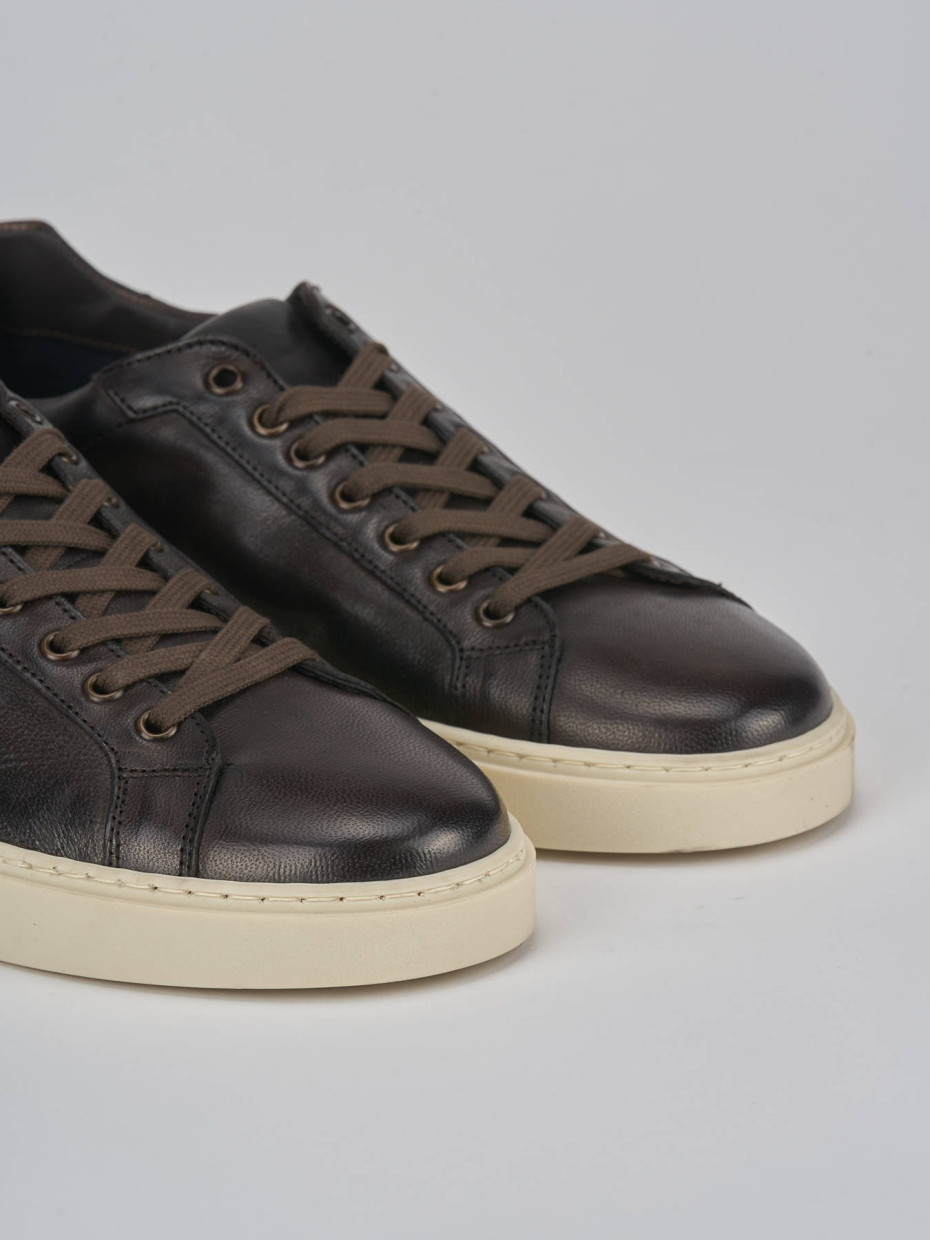 Sneakers pelle testa