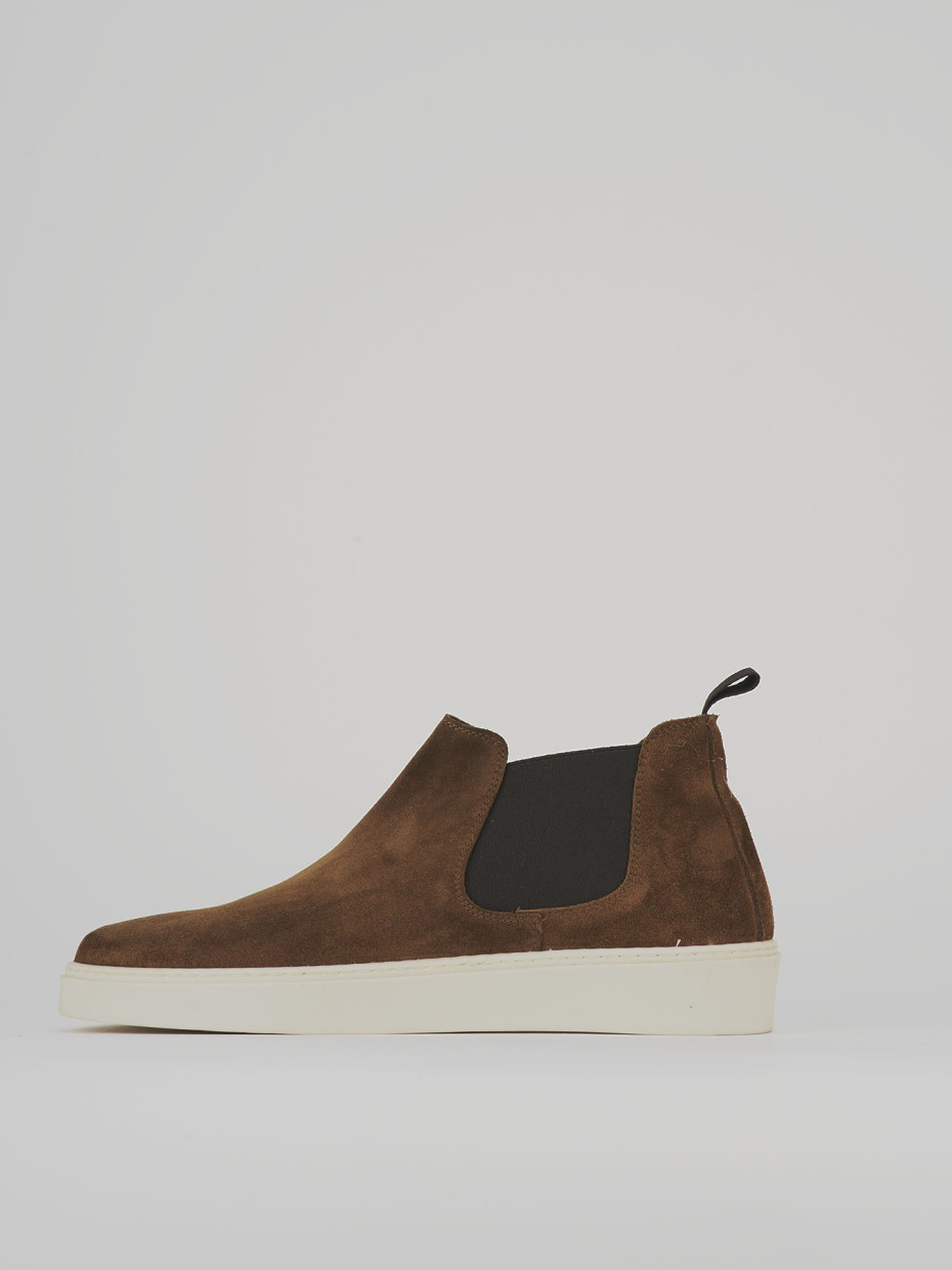 Ankle boots brown suede