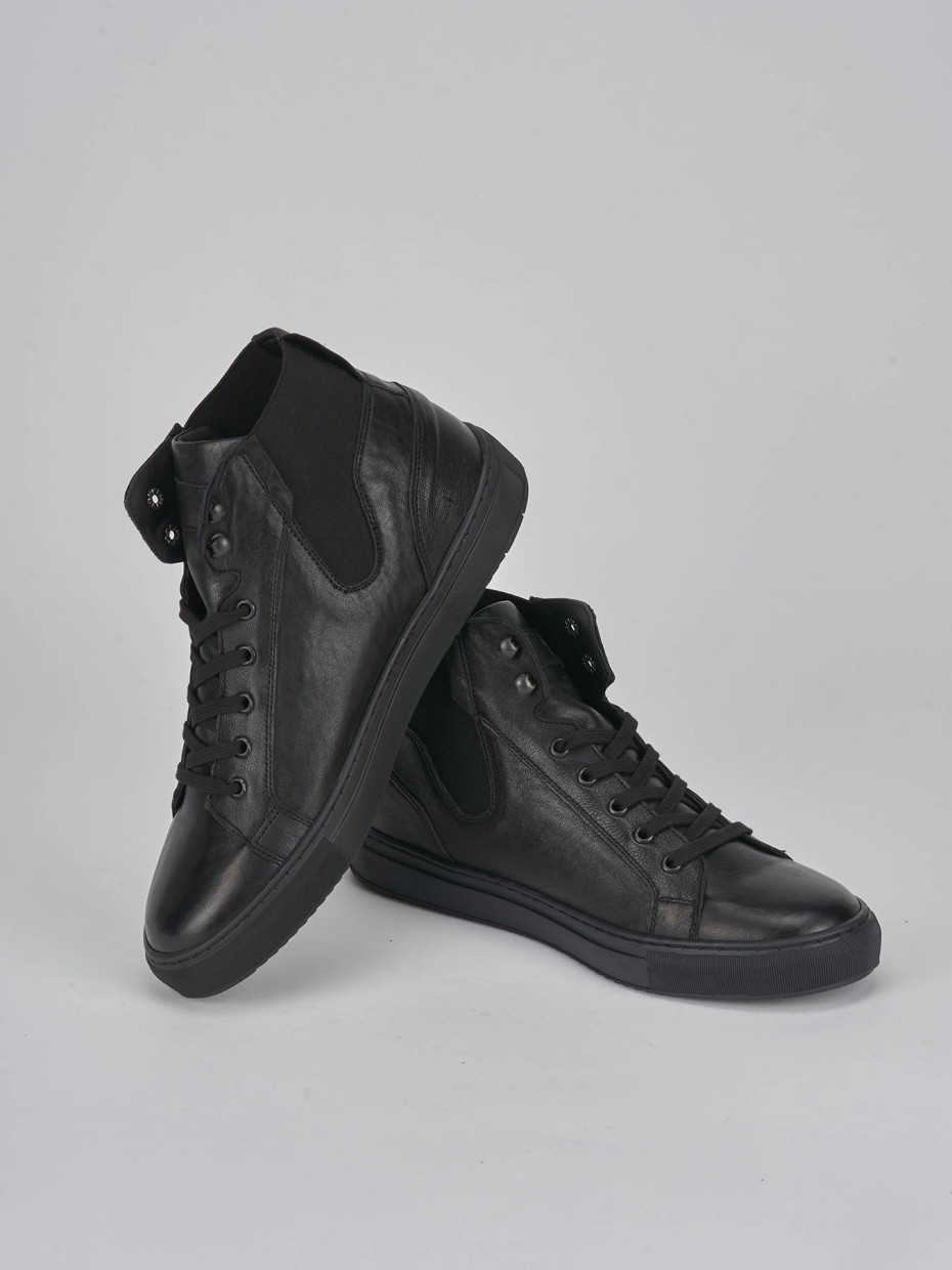 Sneakers black leather