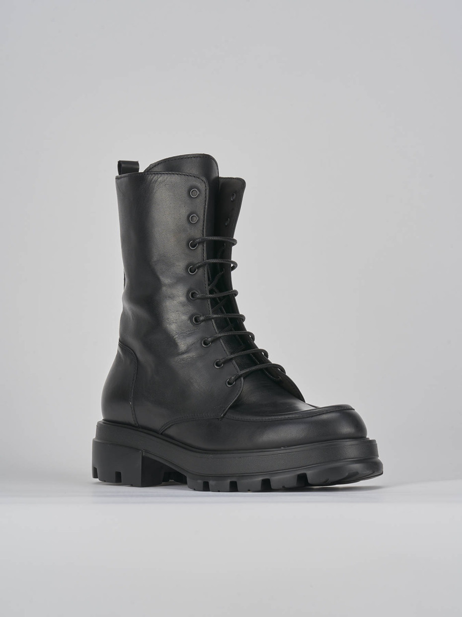 Combat boots heel 2 cm black leather