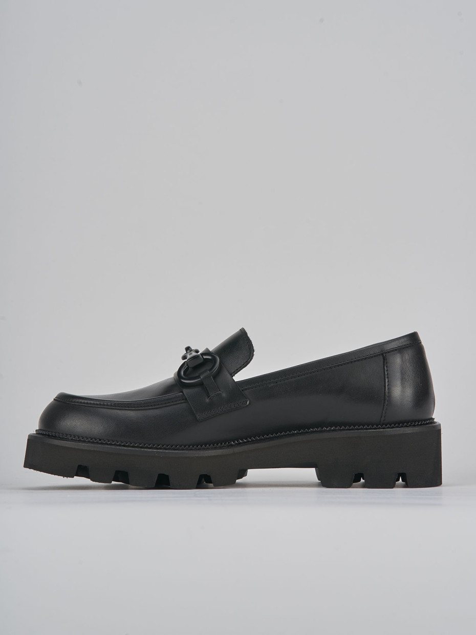 Loafers heel 3 cm black leather