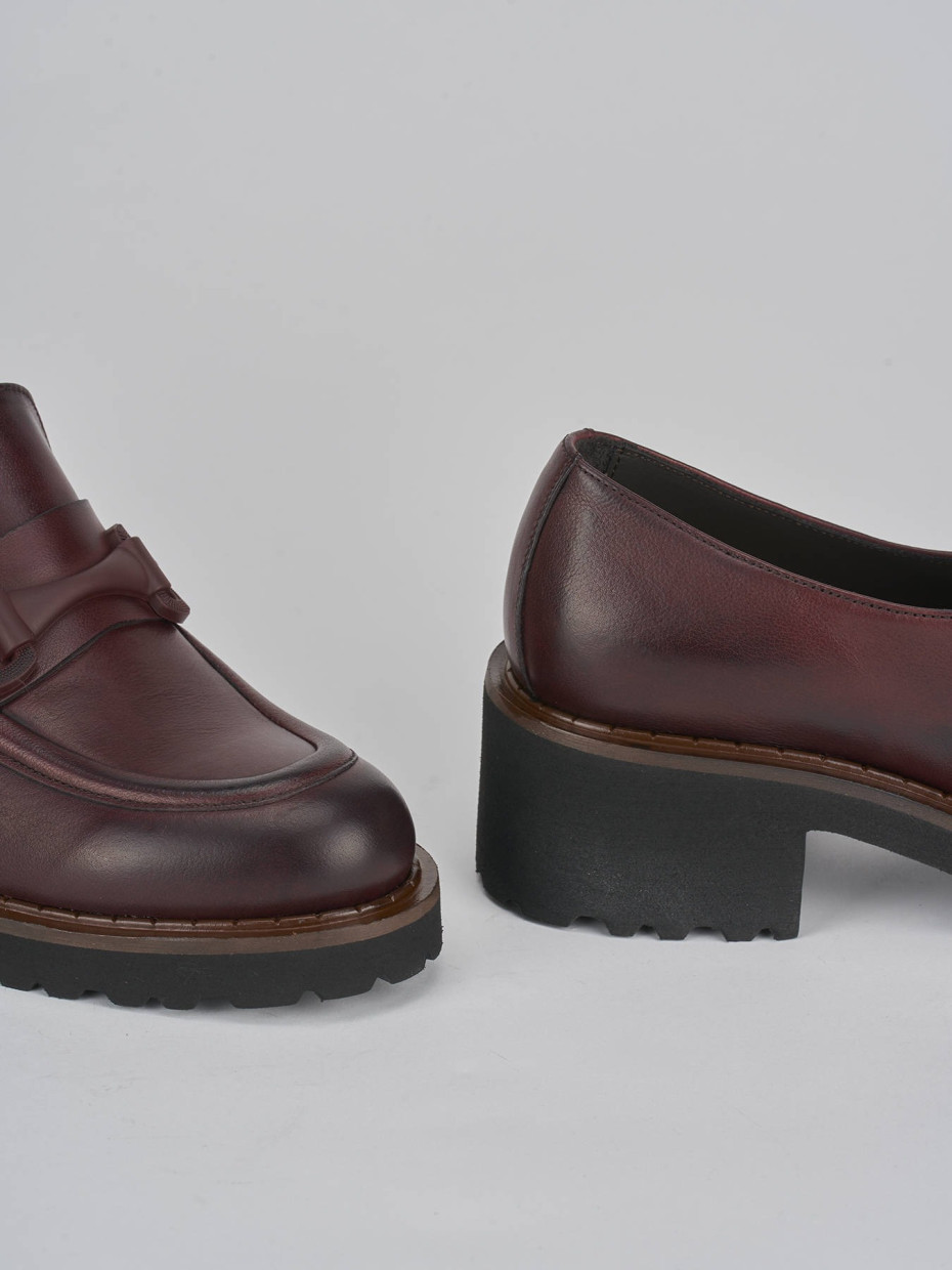 Loafers heel 5 cm bordeaux leather