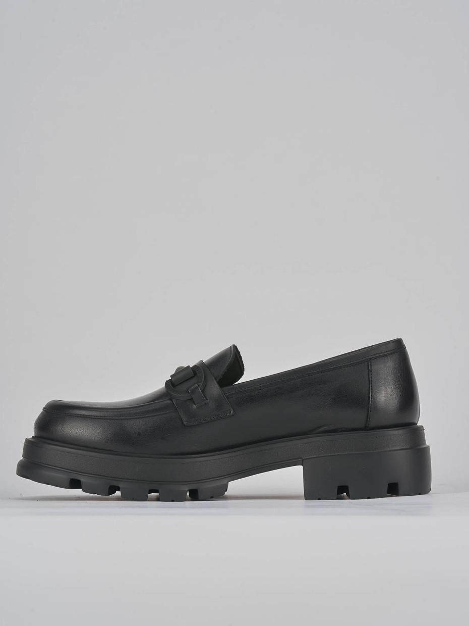 Mocassini tacco 2cm pelle nero