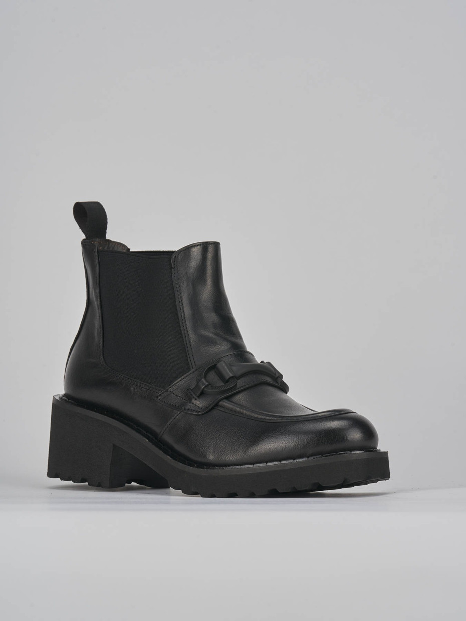 High heel ankle boots heel 5 cm black leather