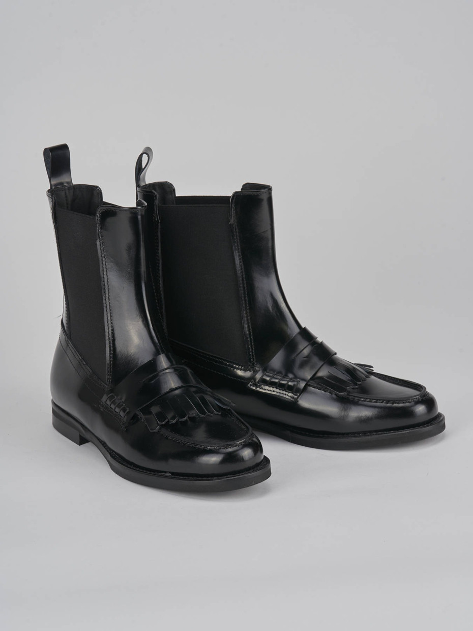 Low heel ankle boots heel 1 cm black leather