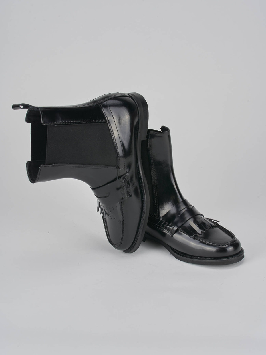 Low heel ankle boots heel 1 cm black leather