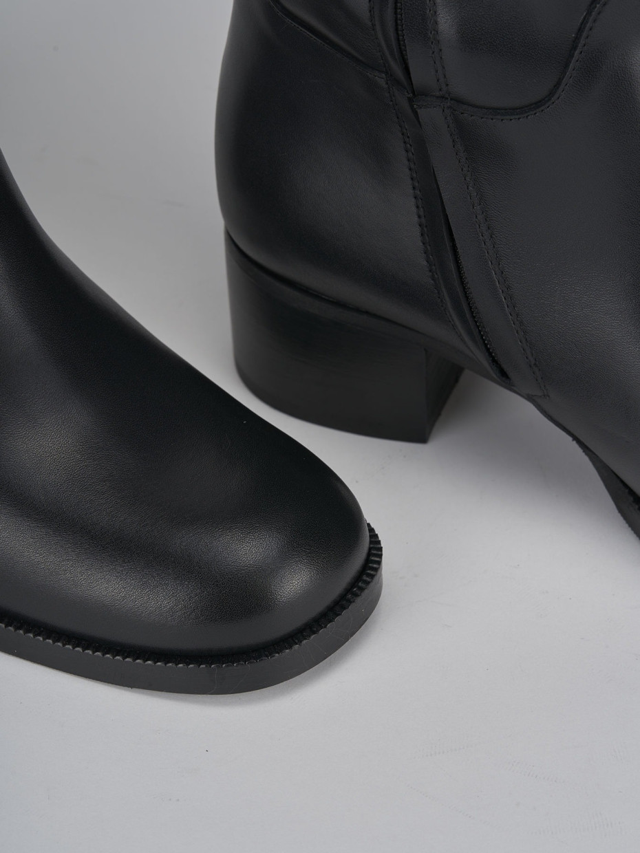 Stivali tacco 4cm pelle nero Barca Stores