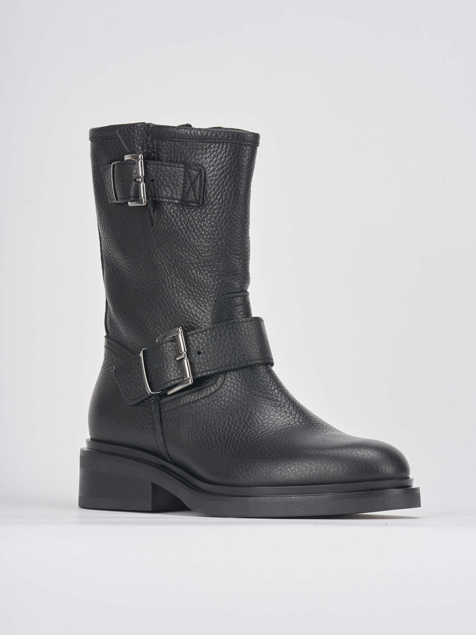 Stivaletti tacco 2cm pelle nero