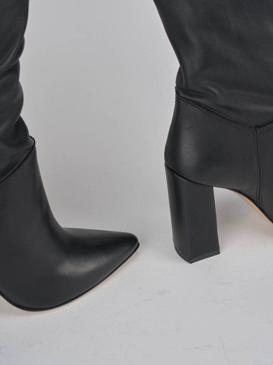 High heel boots heel 9 cm black leather