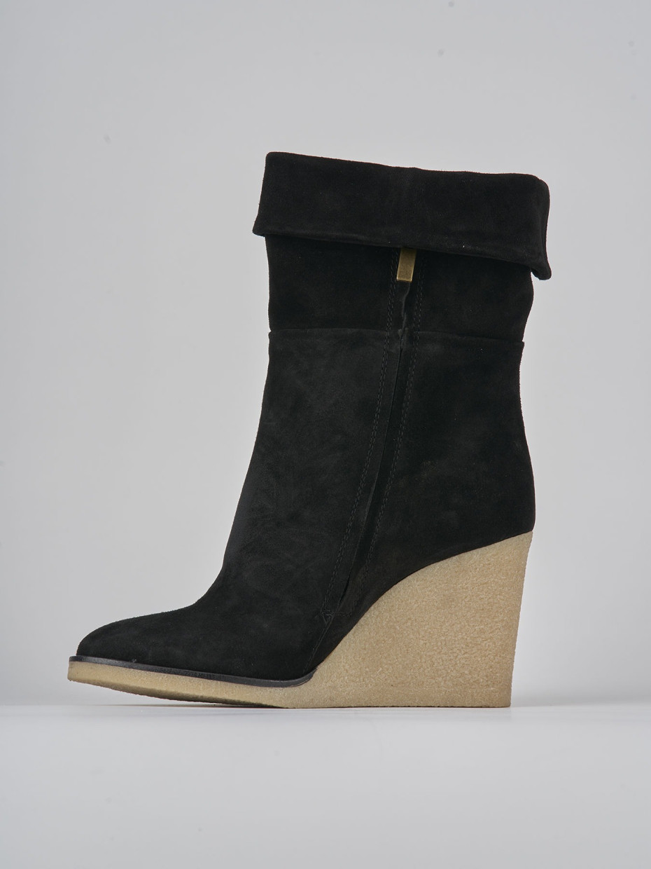 High heel ankle boots heel 8 cm black suede