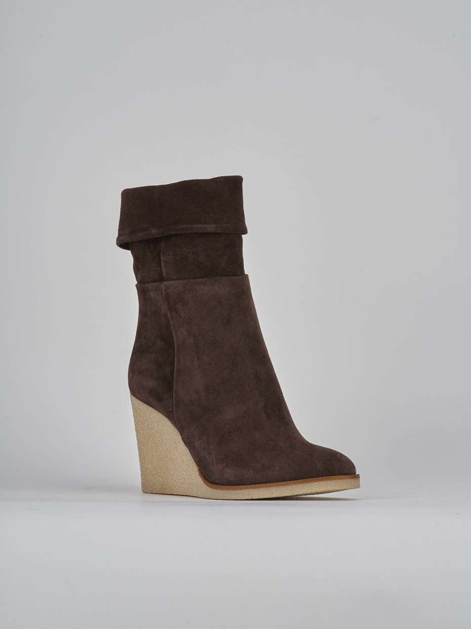 High heel ankle boots heel 8 cm dark brown suede