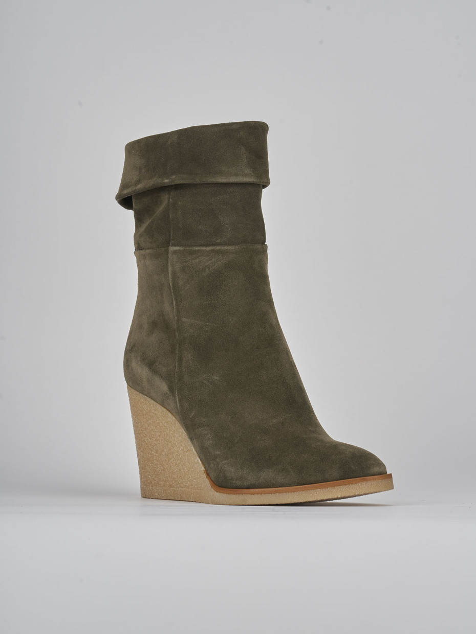 High heel ankle boots heel 8 cm green suede