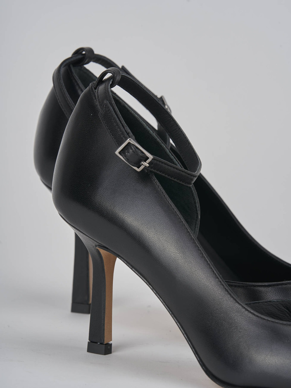Pumps heel 7 cm black leather
