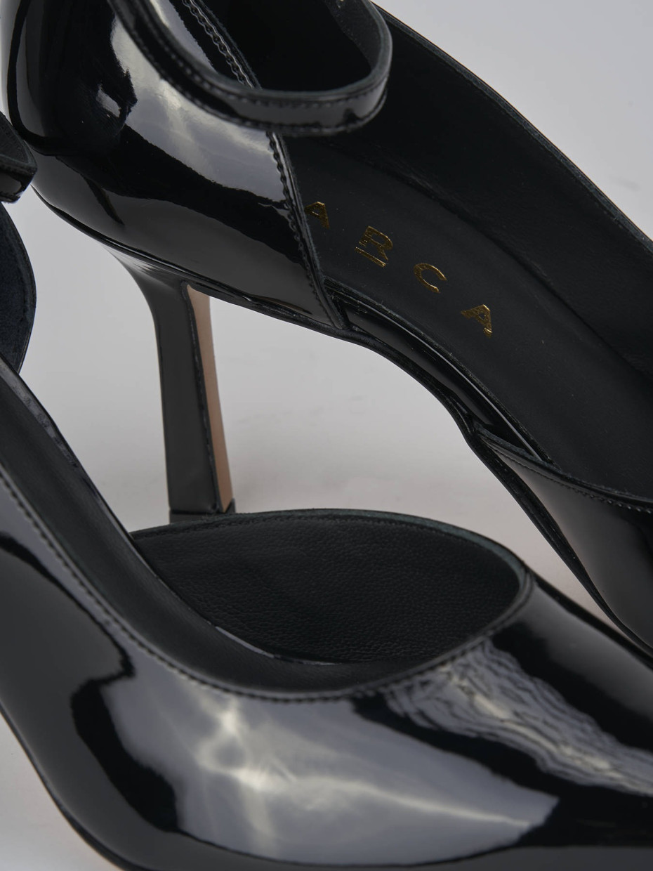 Décolleté e slingback tacco 7cm vernice nero