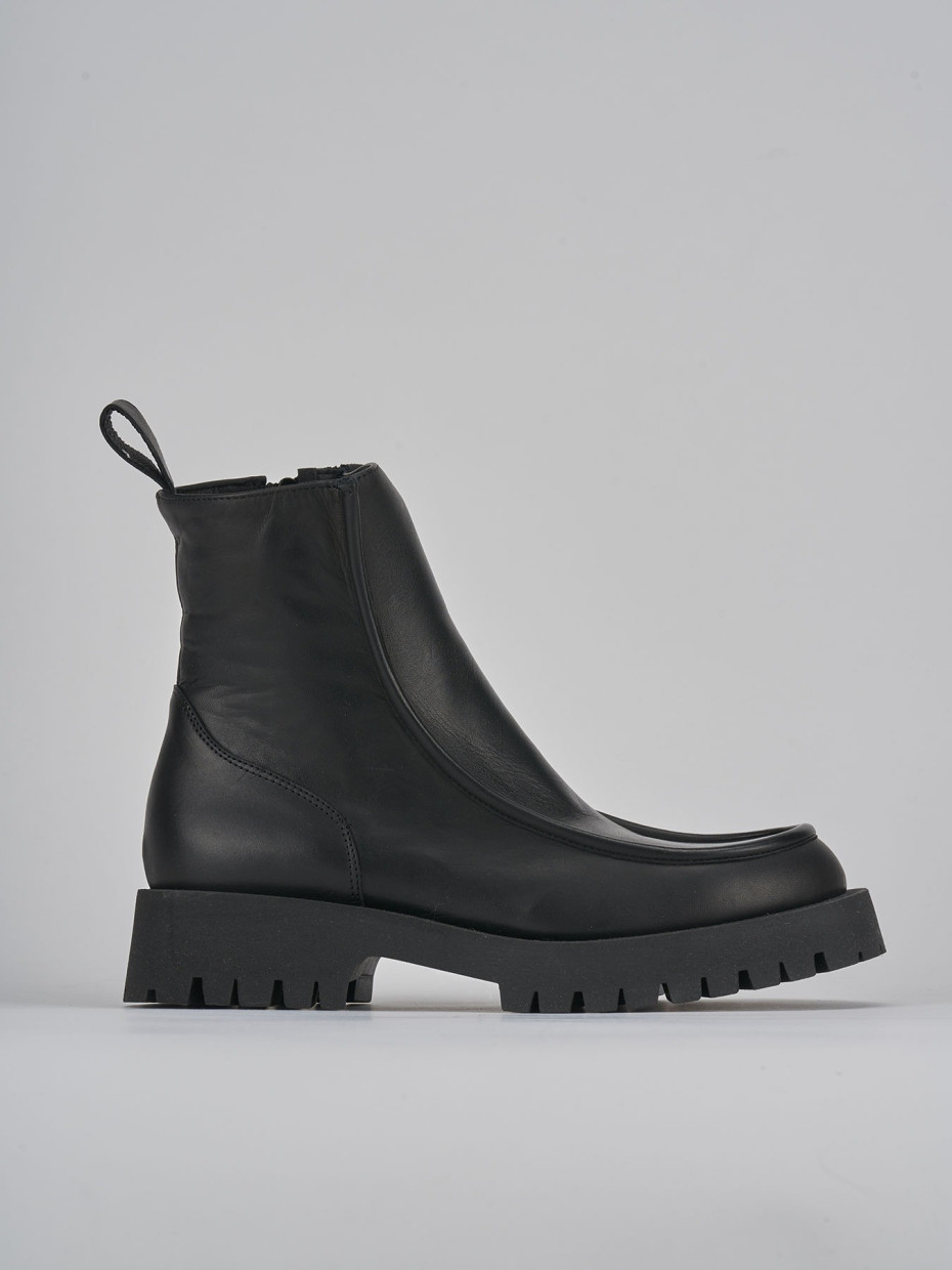 Stivaletto tacco 3 cm nero pelle