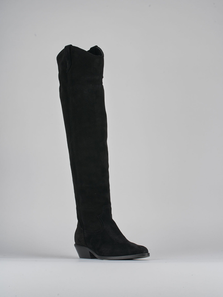 Low heel boots heel 4 cm black suede