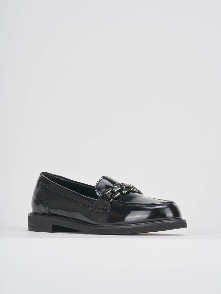 Loafers heel 2 cm black leather