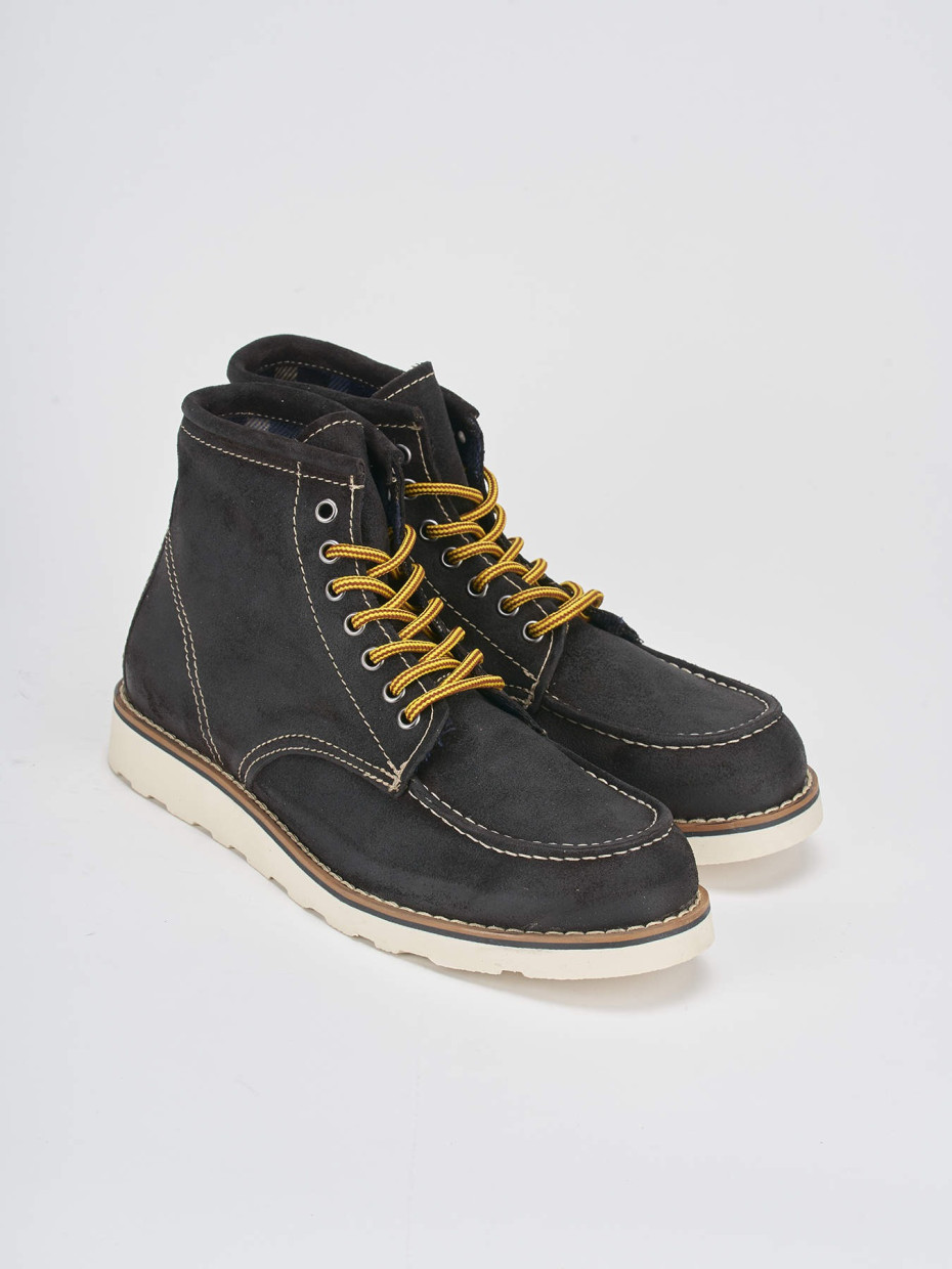 Combat boots dark brown suede