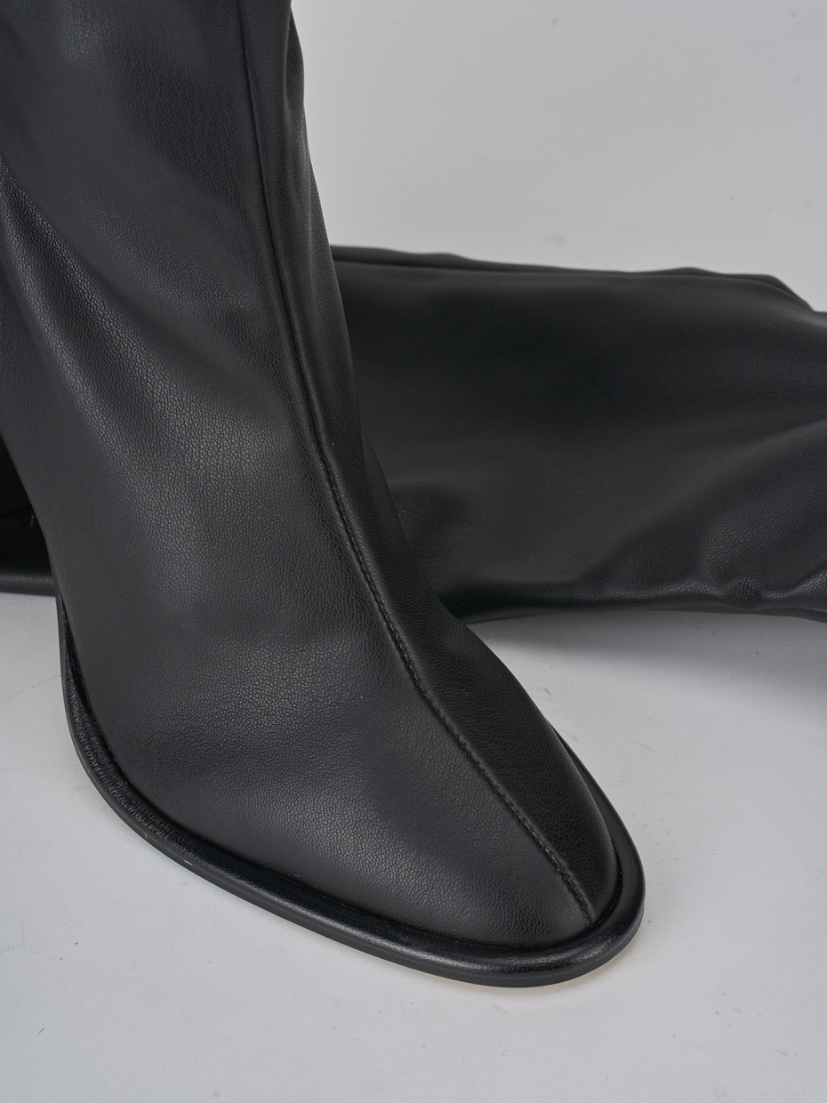 High heel boots heel 8 cm black leather