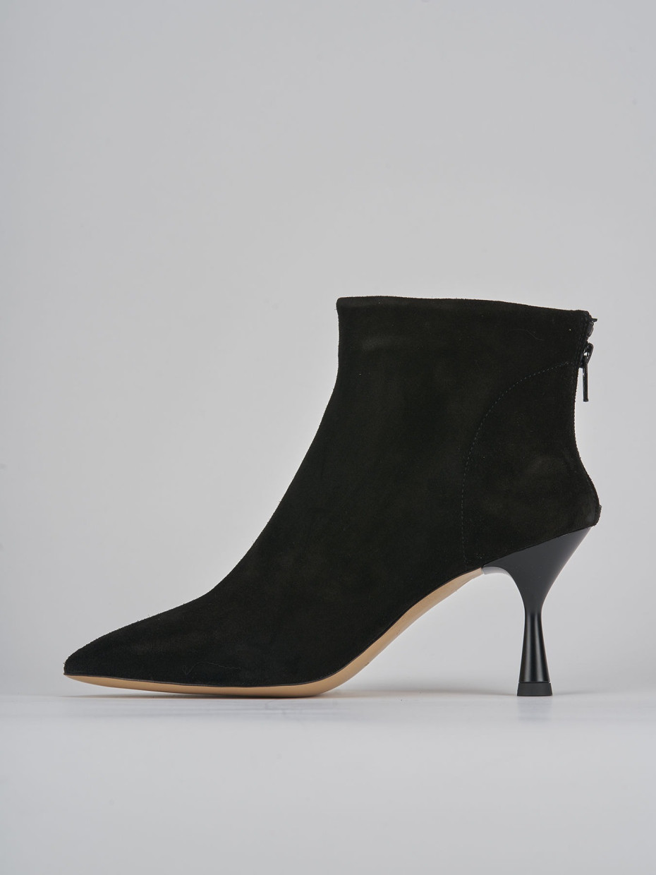 High heel ankle boots heel 7 cm black suede