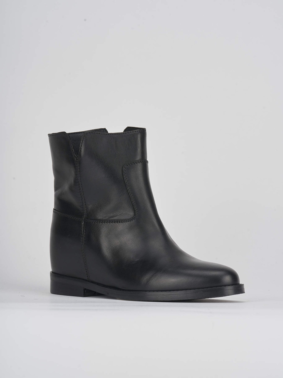 Low heel ankle boots heel 2 cm black leather