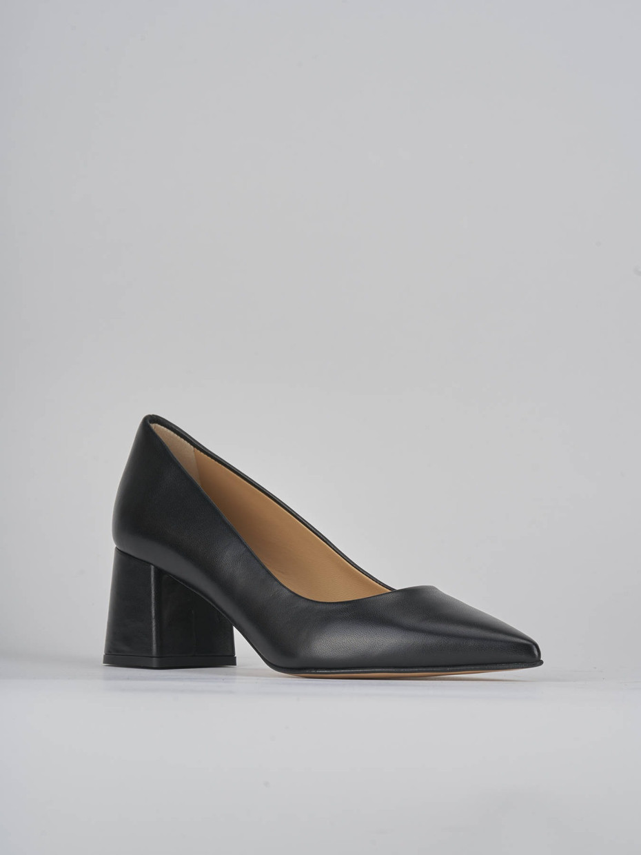 Pumps heel 5 cm black leather