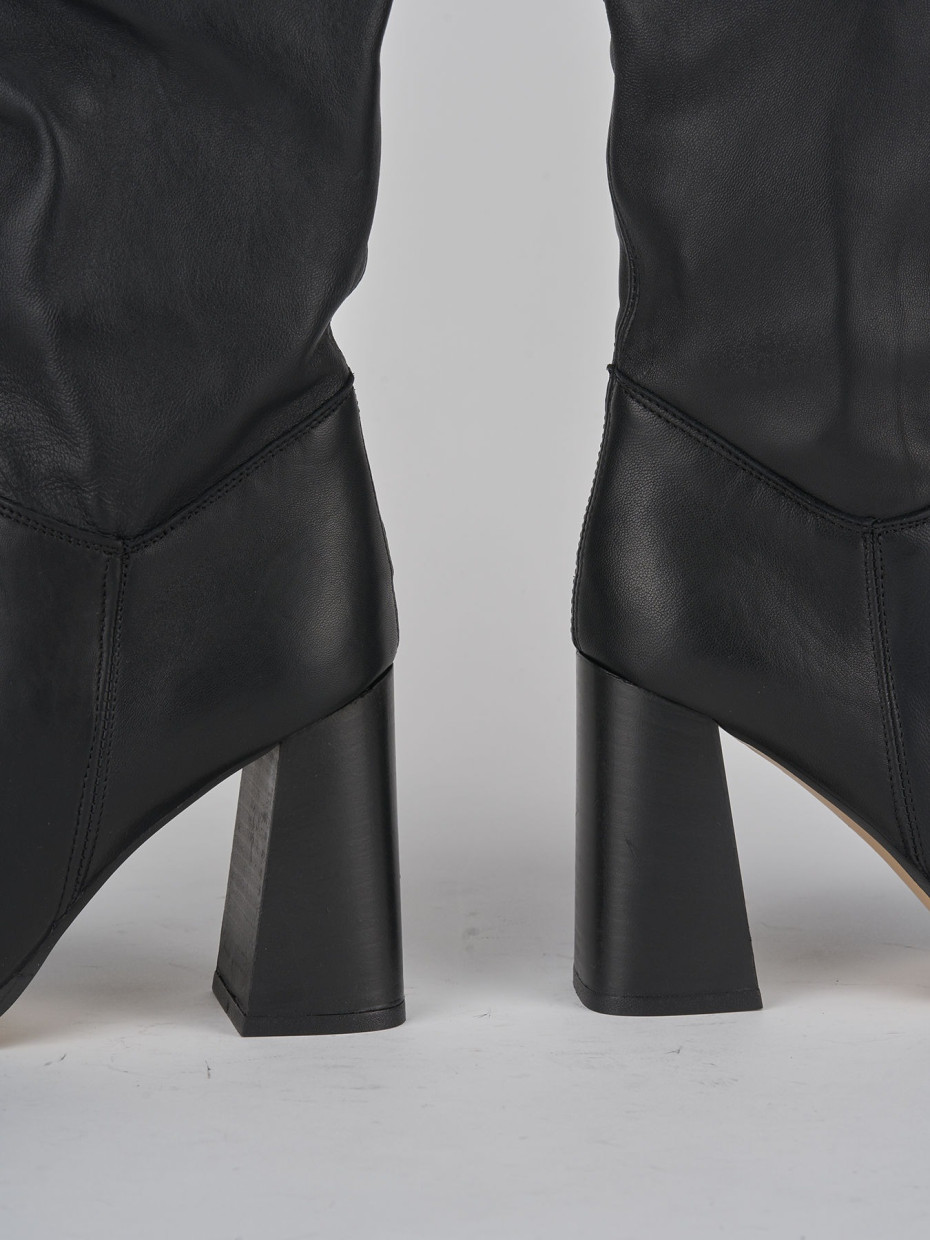 High heel boots heel 9 cm black leather