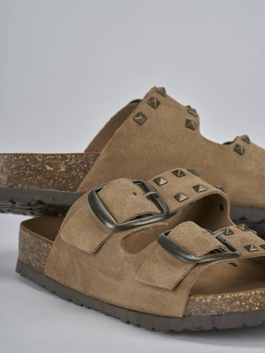 Ciabatta tacco 1 cm beige camoscio
