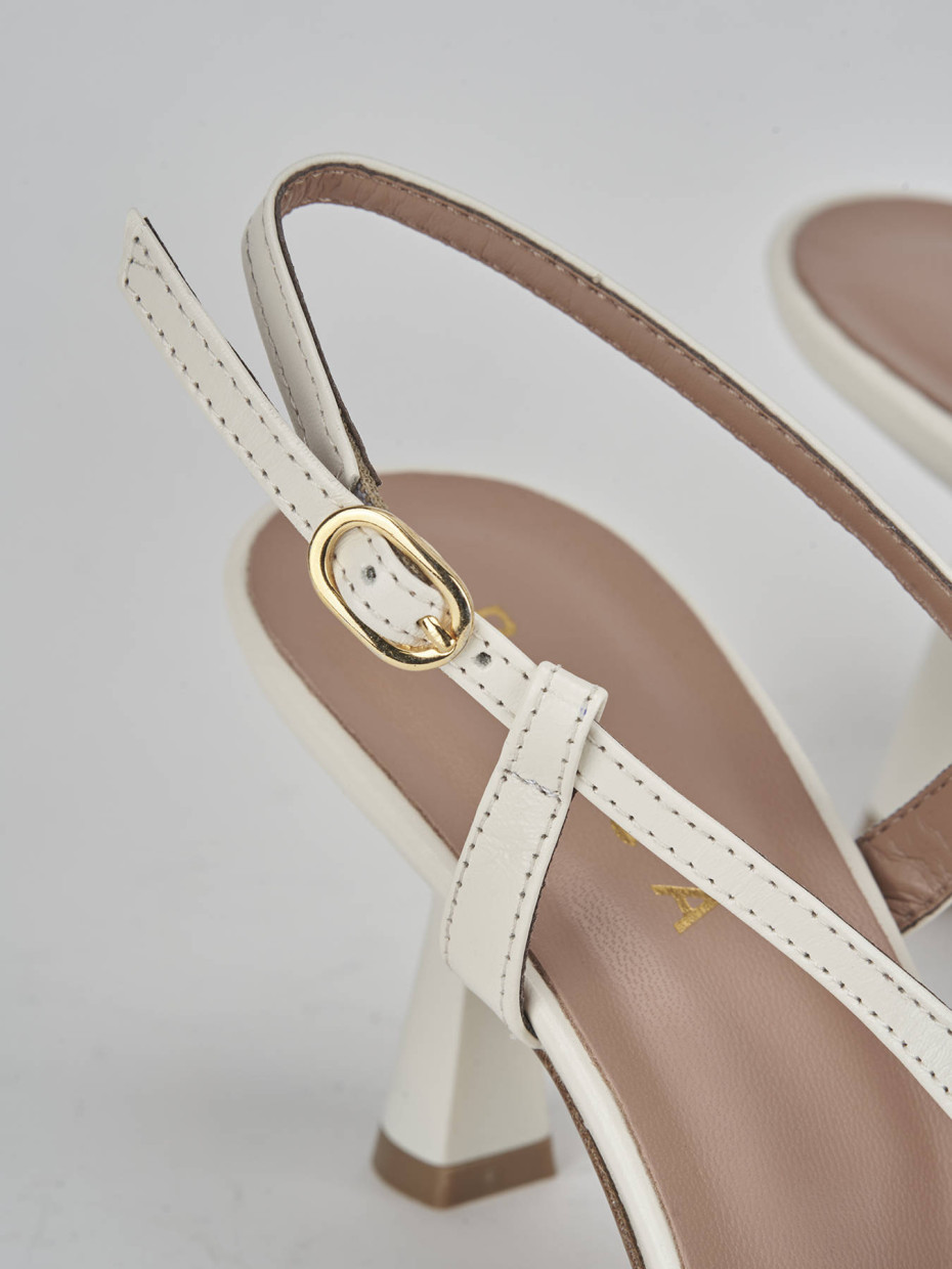 Décolleté e slingback tacco 7cm pelle bianco