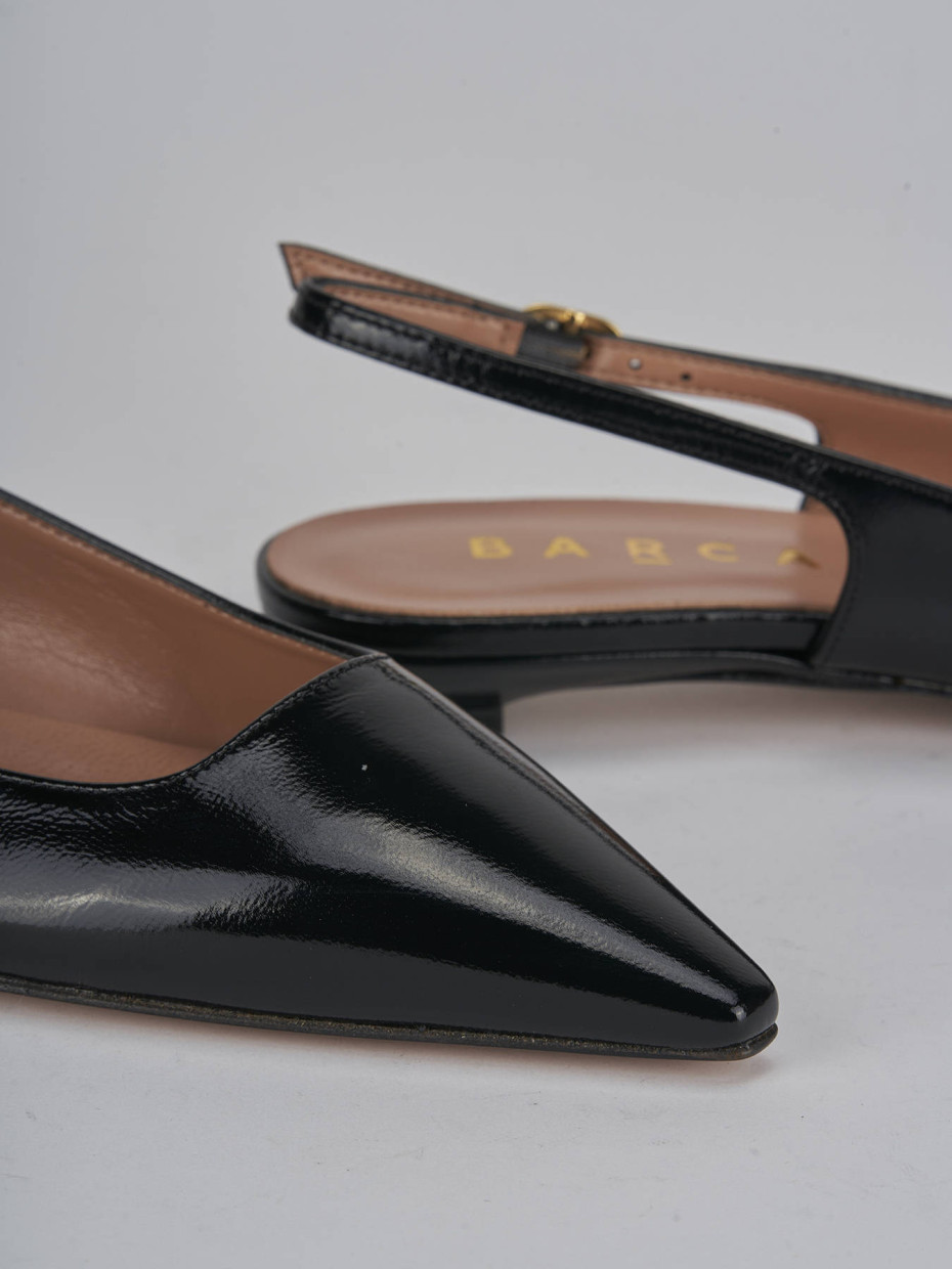 Décolleté e slingback tacco 2cm vernice nero