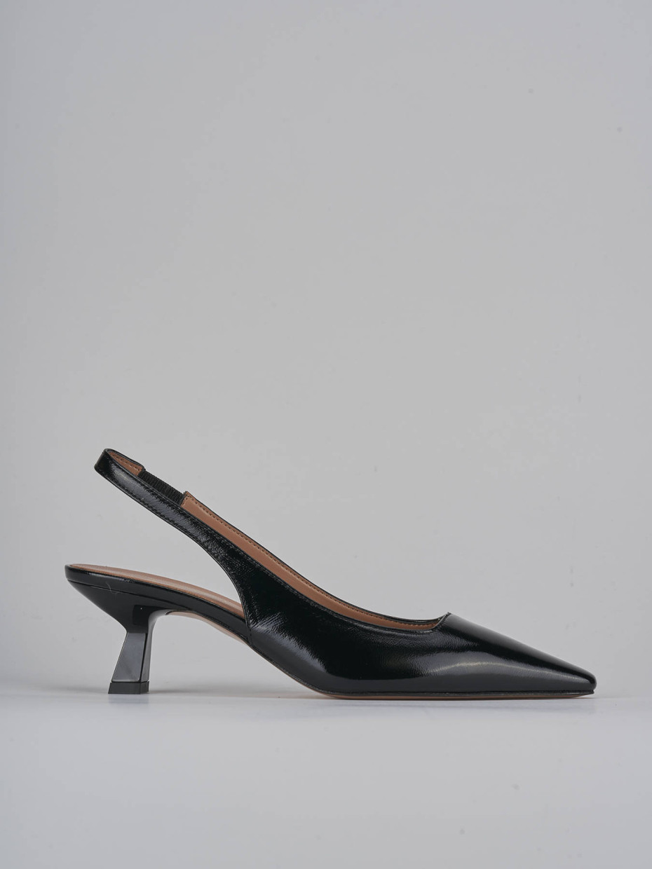 Décolleté e slingback tacco 6cm vernice nero