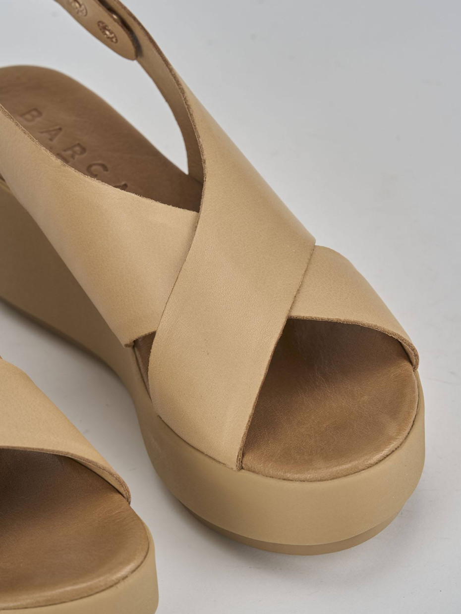 Sandali zeppa beige on sale