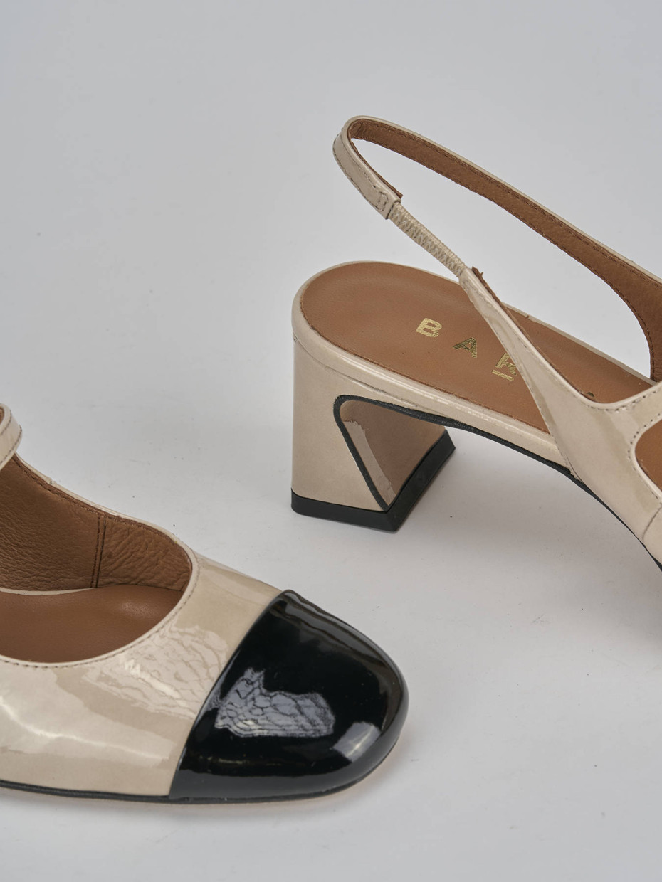 Décolleté e slingback tacco 5cm pelle nero