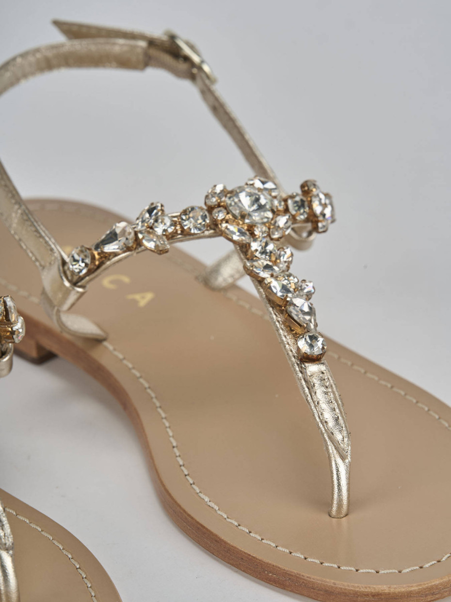Sandali tacco 1cm pelle oro