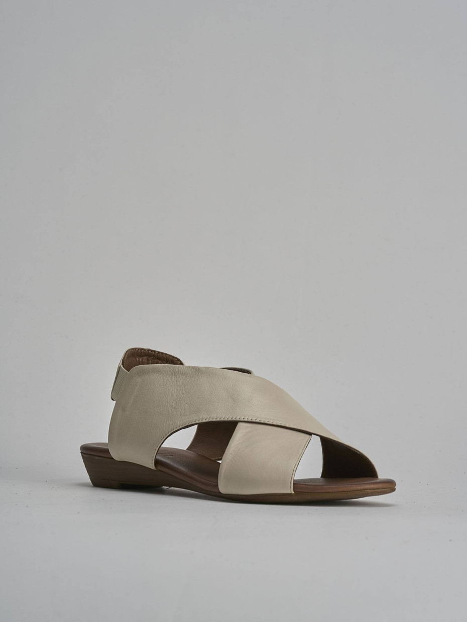 Sandali tacco 1cm pelle beige