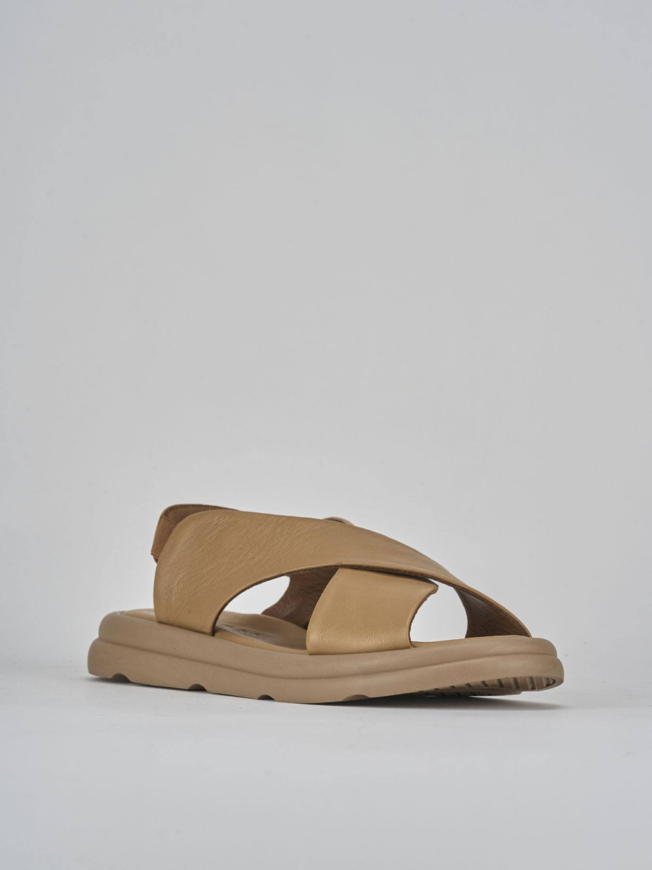 Sandali tacco 2cm pelle marrone
