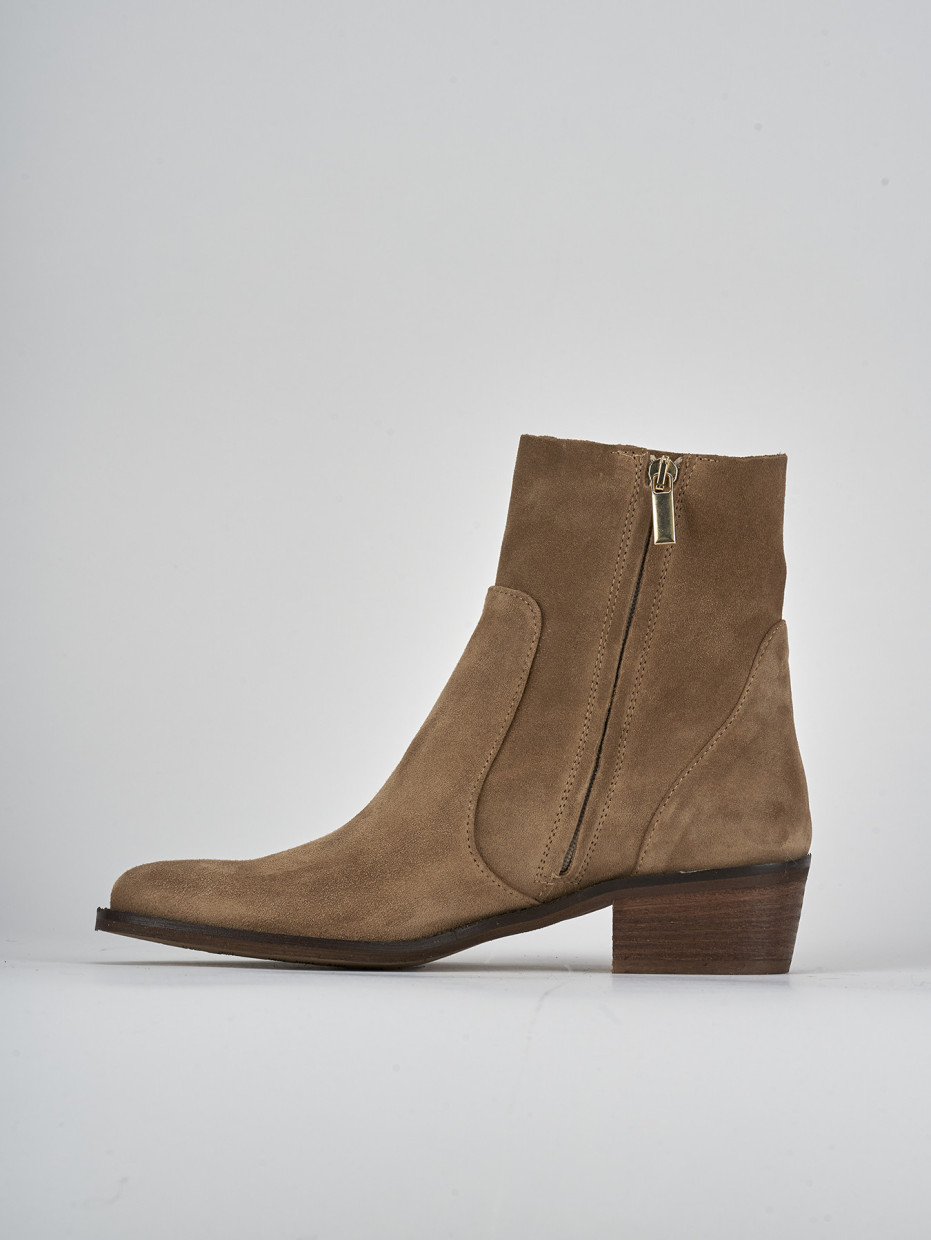 Stivaletti tacco 4 cm clearance