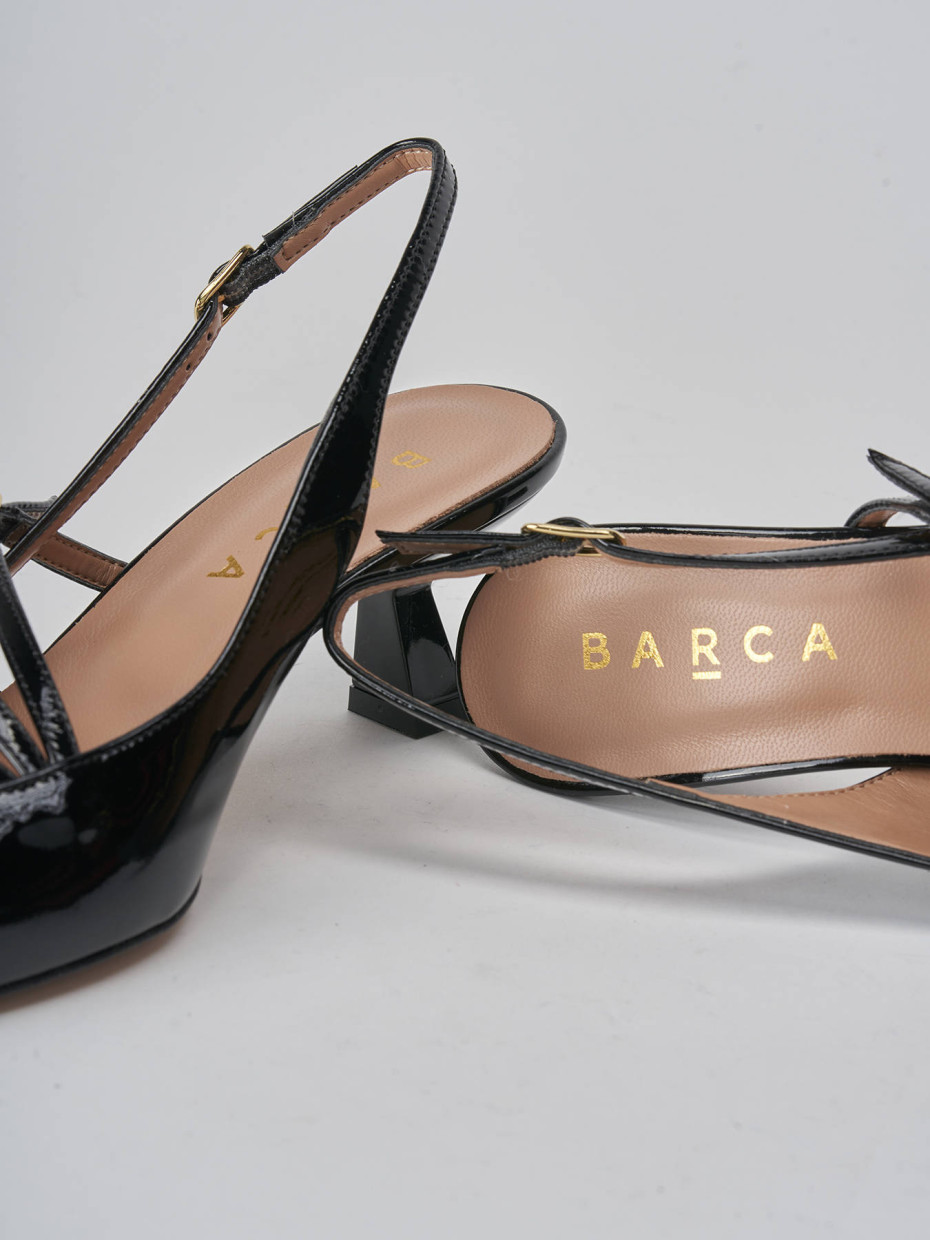 Décolleté e slingback tacco 6cm vernice nero