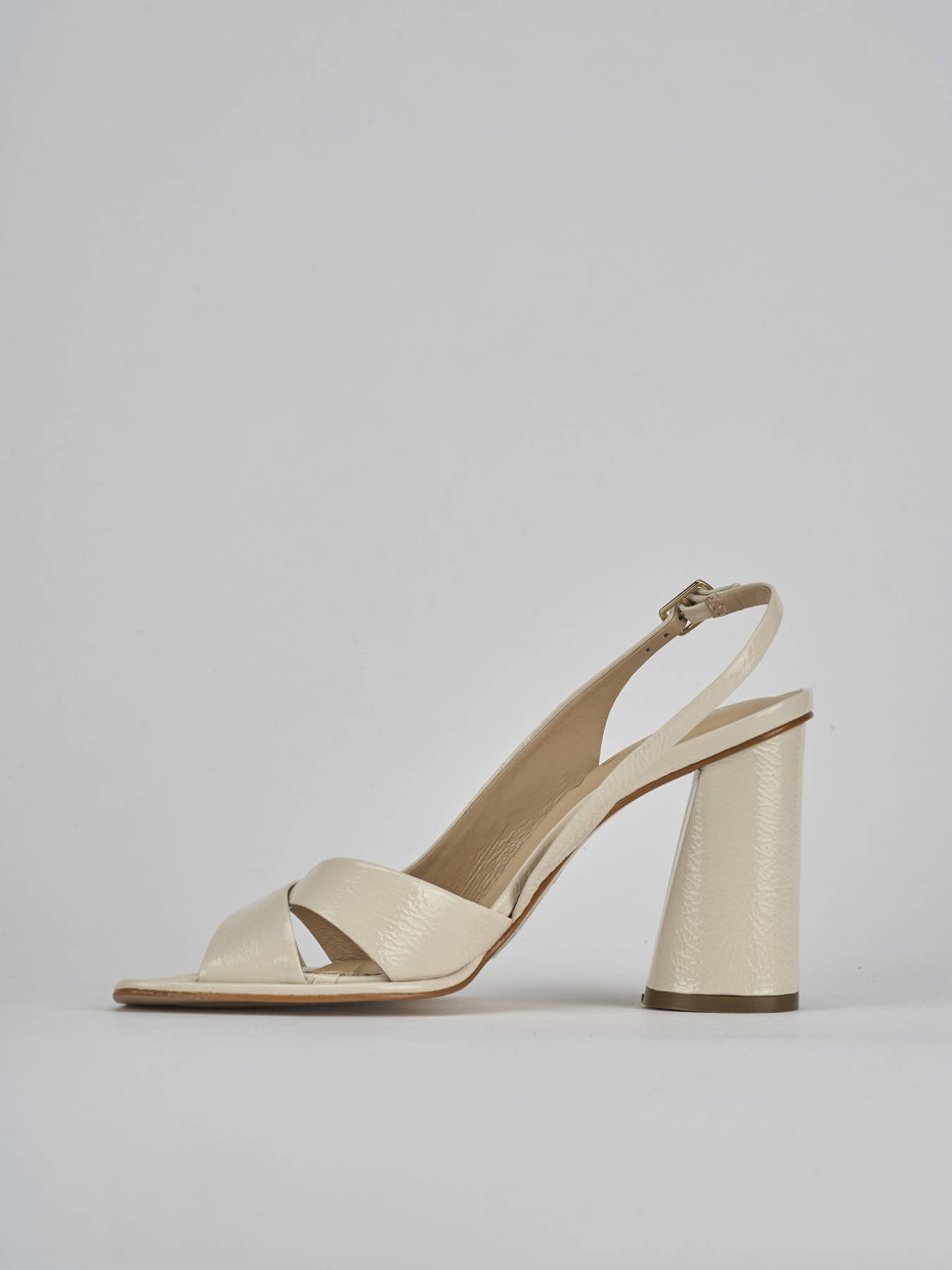 Sandali tacco 9cm vernice beige